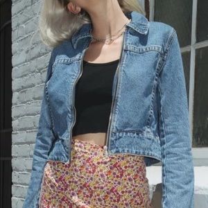 brandy melville cropped jean jacket!